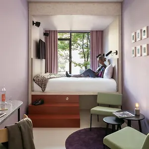 Unplugged Otel